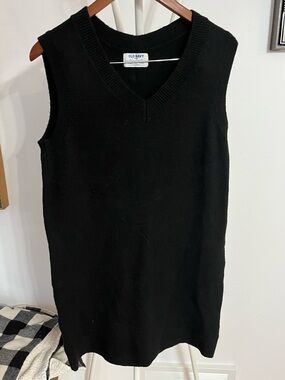 Old Navy Black V-Neck Sweater Dress